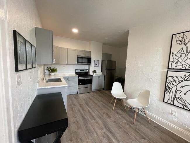 Photo - 8 Kenwood St Unidad 6