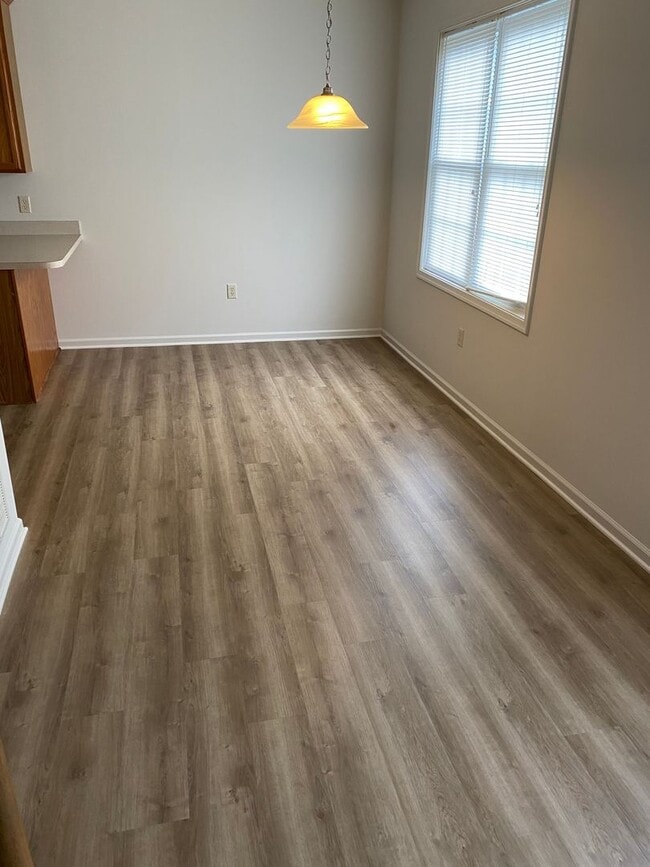 Photo - Townhouse for Rent in Taylor Springs