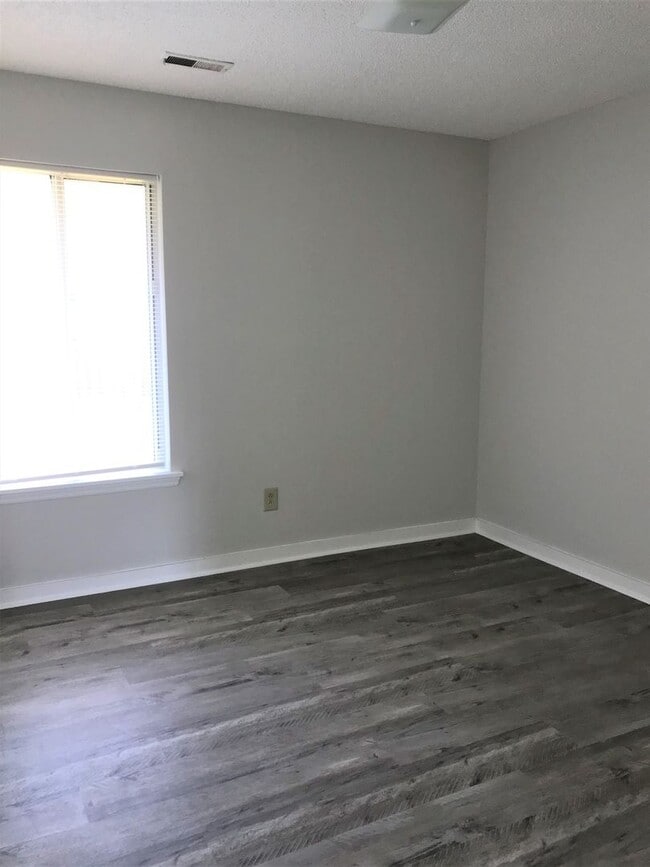 Photo - Cute Duplex 2 bedroom 2 bath