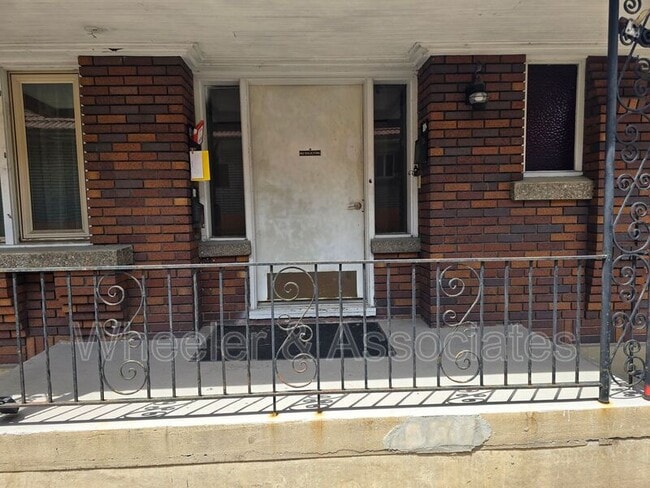 Photo - 2537 Harrison Blvd
