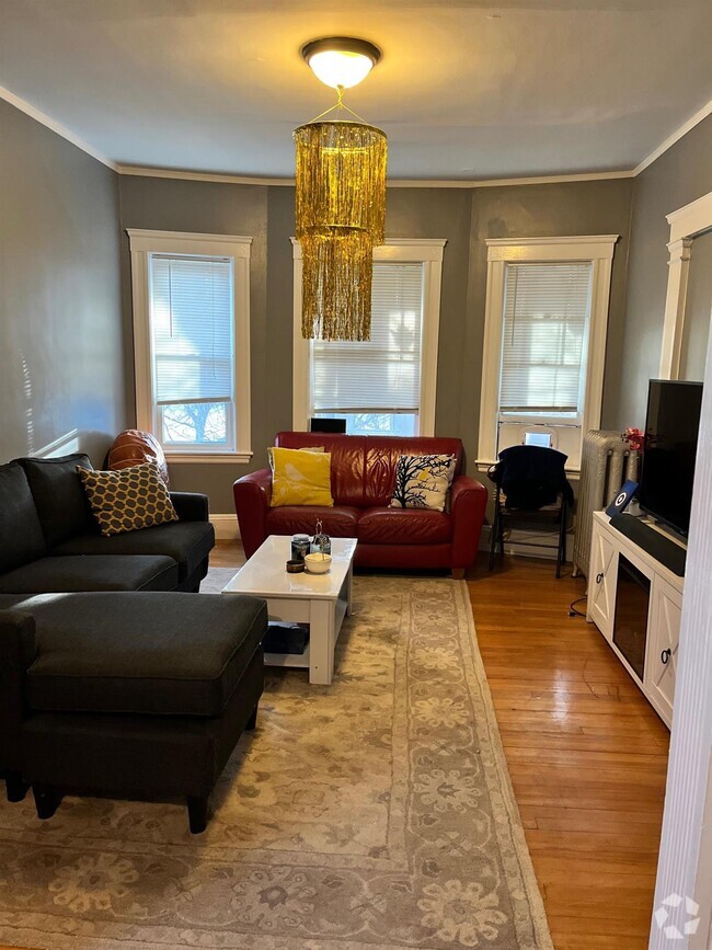 Building Photo - 303 Alewife Brook Pky Unit #2 Rental