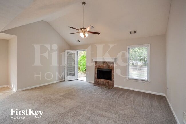 Photo - 160 Creekstone Ct