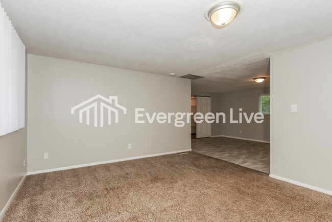 Photo - 5013 Tewksebury Dr