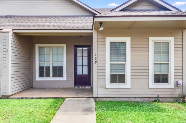 Photo - FOR RENT in LAFAYETTE!