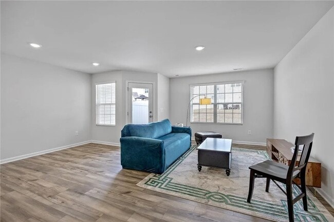 Photo - 559 Brasstown Ct