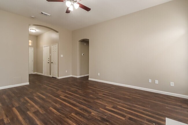 Photo - 22819 Willhanna Dr