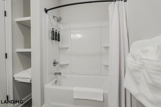 Photo - 5001 Willowgate Lp Unit 02-2402