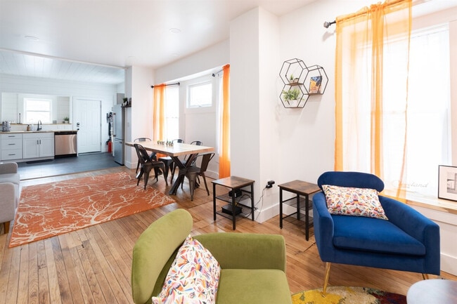 Photo - 10628 Lee Ave Unit SI ID1290639P