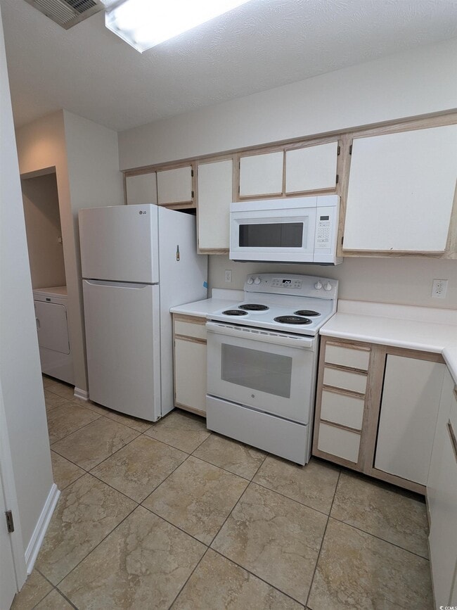 Photo - 627 Waterway Village Blvd