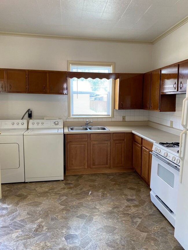 Photo - 2 Bed House with Garage