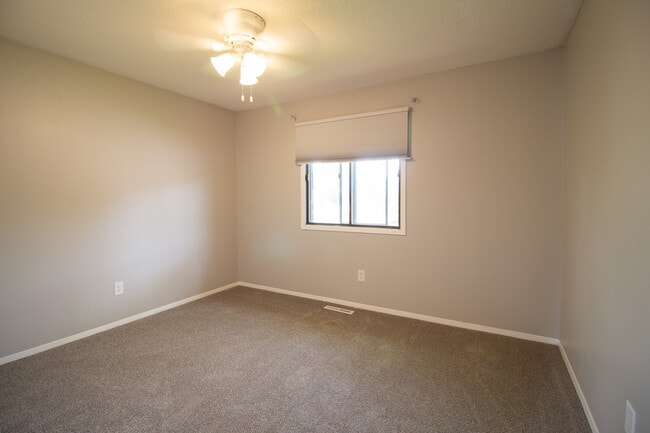 Photo - 1000 Lakota Ave