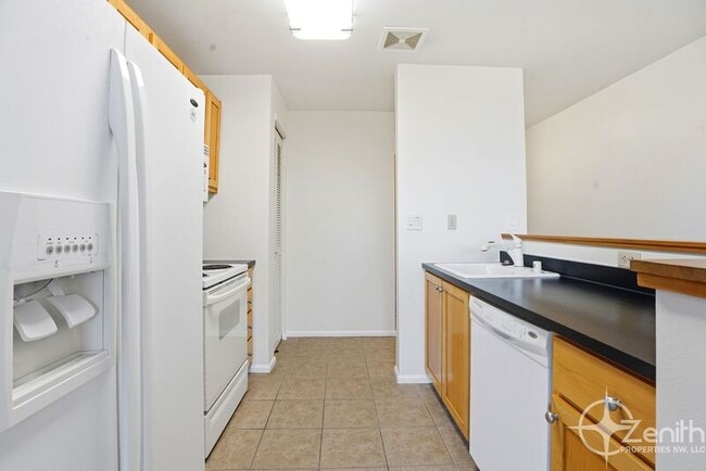 Photo - 701 Columbia St Unit 711