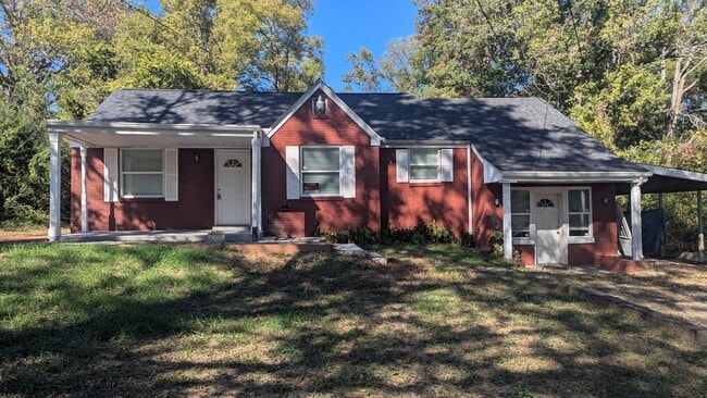 Photo - 613 Vantrease Rd