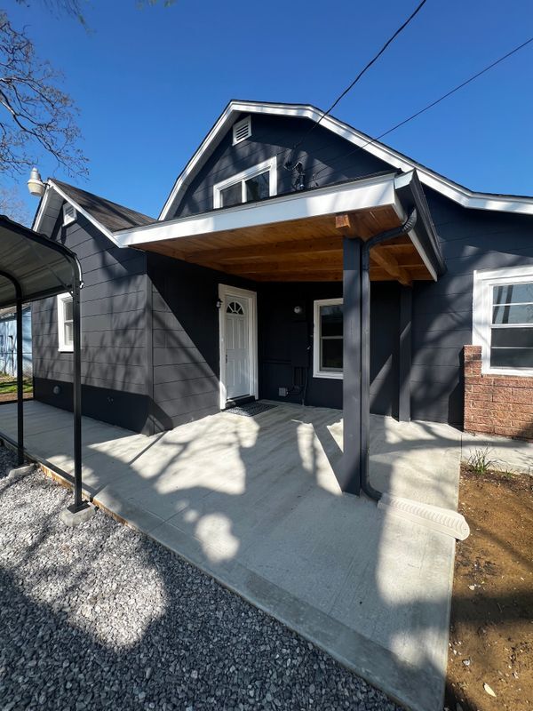 1801 Woodson Dr SW