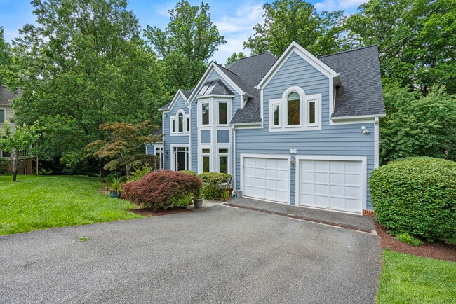 7926 Long Ridge Ct