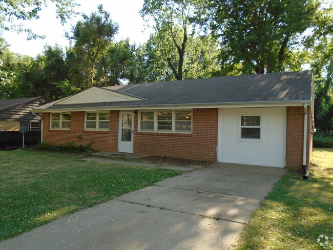 Building Photo - 1545 Hartford Rd Unit 1 Rental