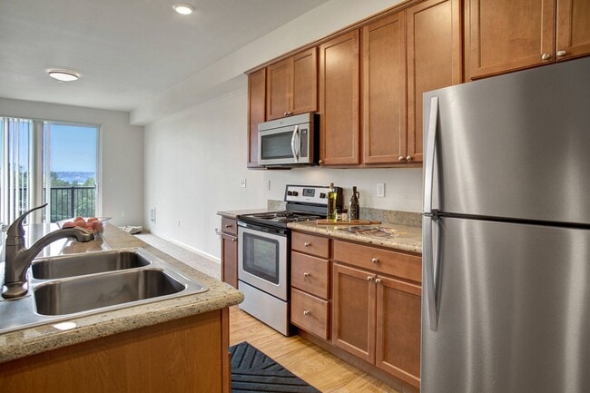 Building Photo - Heritage Hills Rental