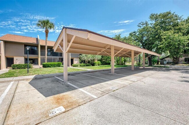 Photo - 935 Sunridge Way Unit B4