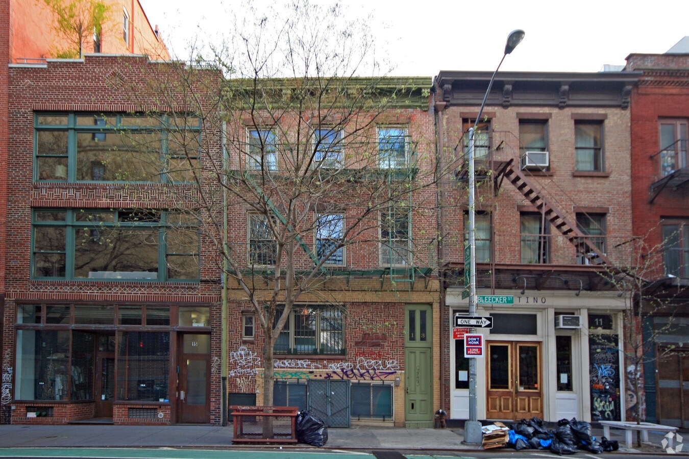 Photo - 13 Bleecker St