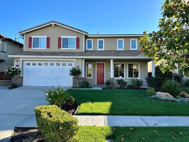Building Photo - Oversized 5 bedroom Copper Canyon Murrieta... Rental