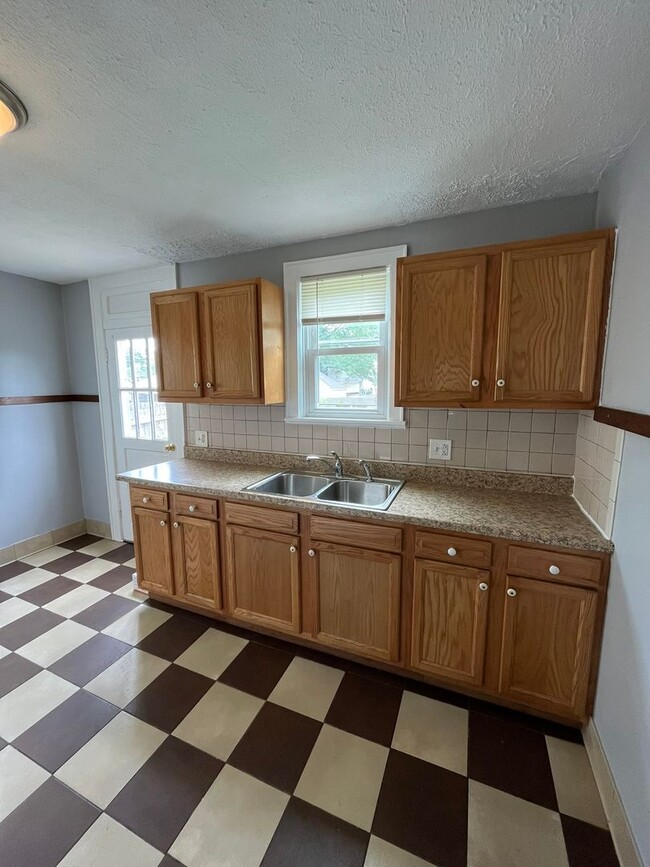 Photo - 452-454 S Huron Ave. Unit 452 S Huron St