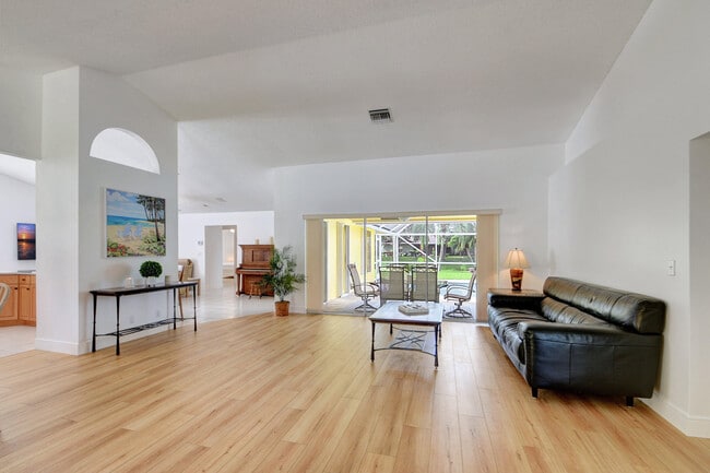 Photo - 13798 Columbine Ave