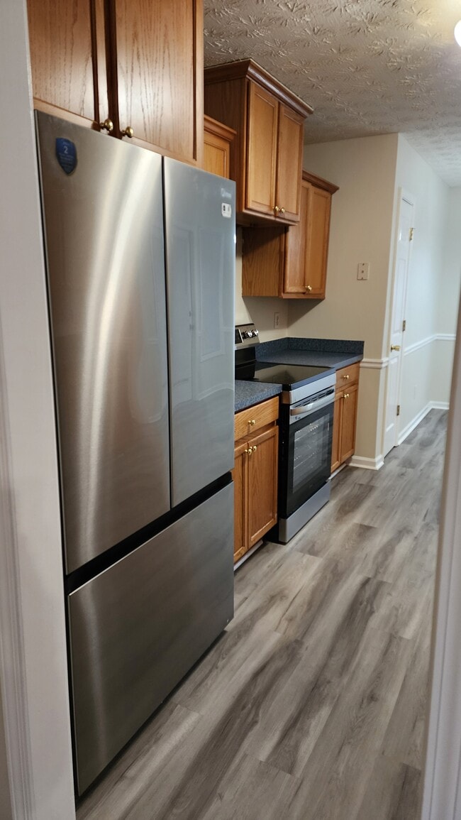 Photo - 45 Spring Valley Way