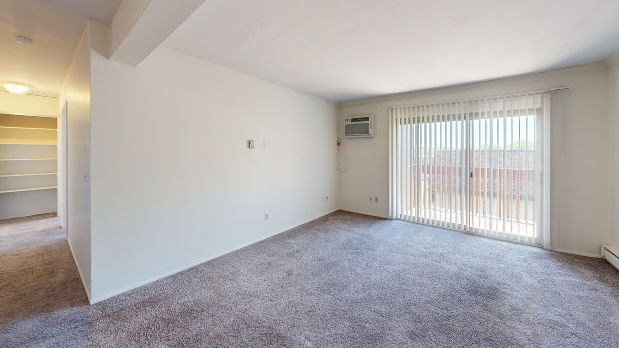 Photo - Towne Square Apartments
