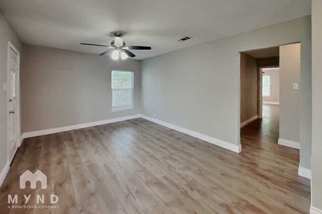 Photo - 150 Venice St