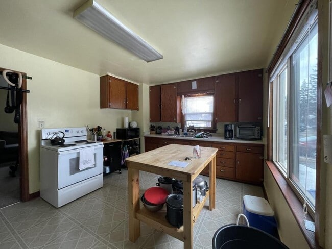 Photo - 1323 N 21st St