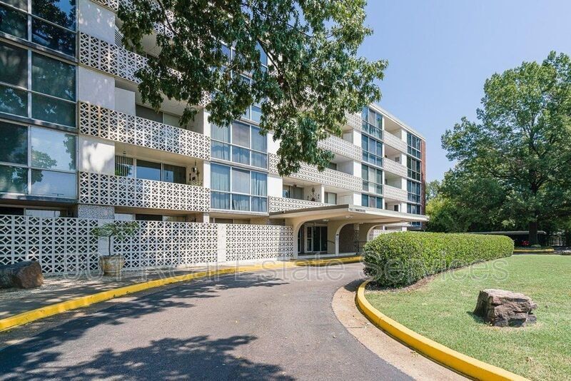 Photo - 3080 Walnut Grove Road