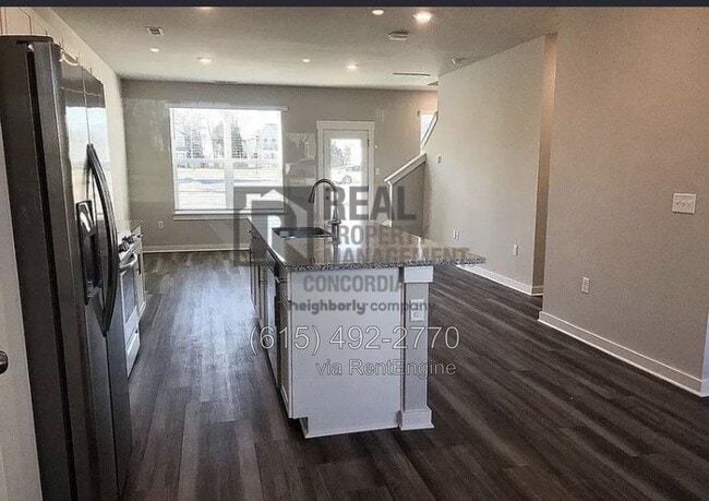 1621 Tolkien Ave