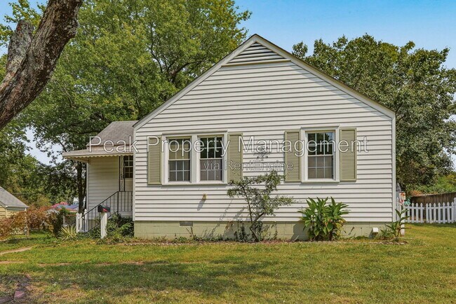 4413 Eanes Ln