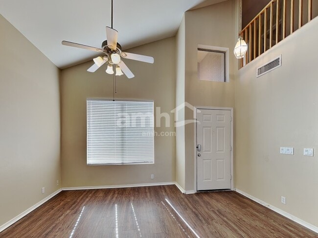 Photo - 8644 W Kathleen Rd