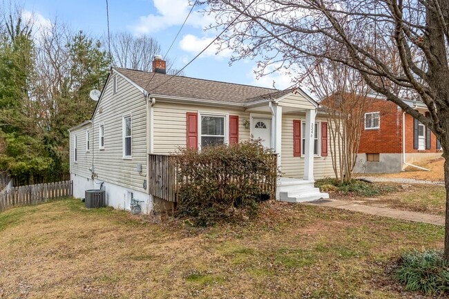 Photo - 4 bedroom in Cave Spring