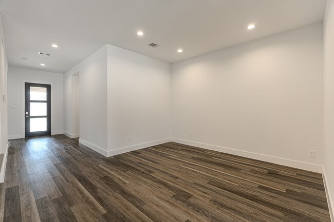 Photo - 15228 Tattle Crk Ln