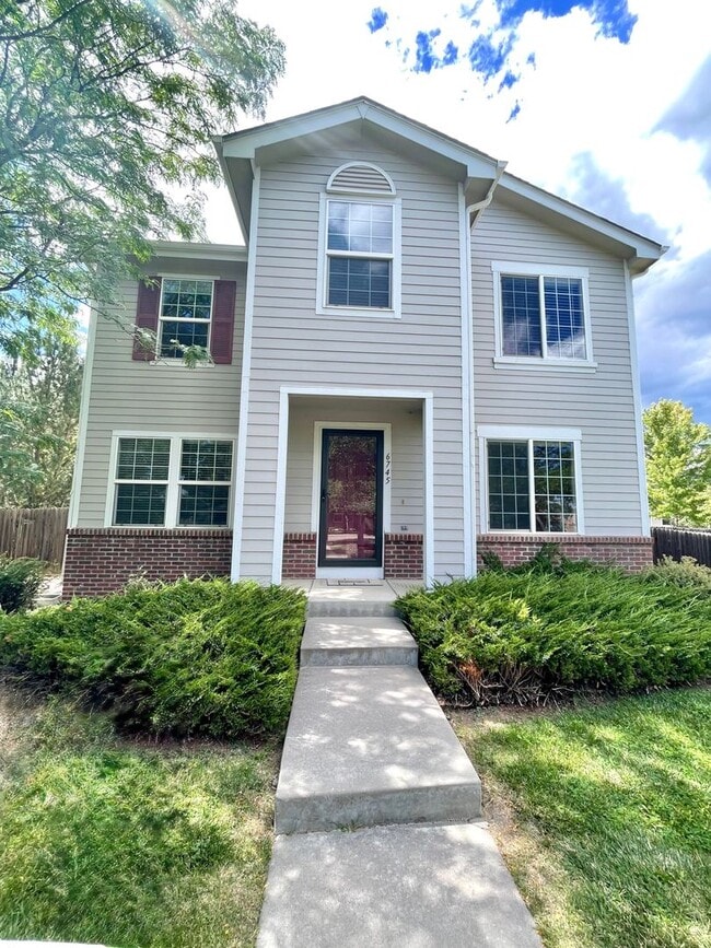 Photo - 6745 Brittany Dr