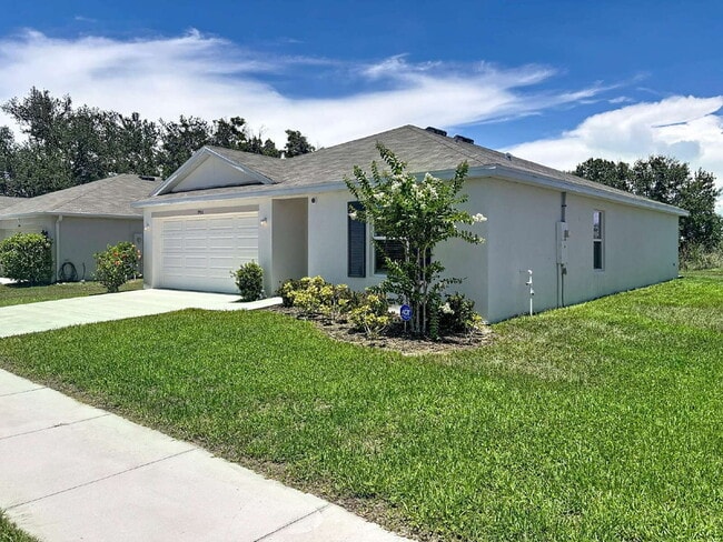Photo - Beautiful 4-Bedroom Modern Home in the Desirable Brookside Community | Ruskin