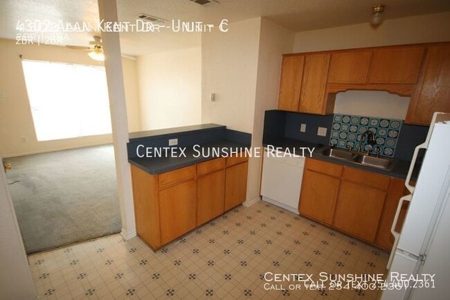 Photo - 4302 Alan Kent Dr Unidad C