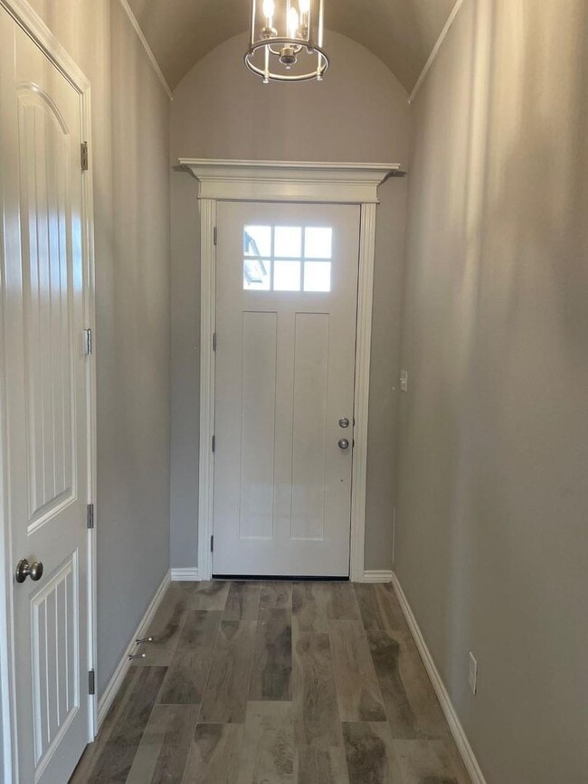 Photo - Newer Home in Grand Places
