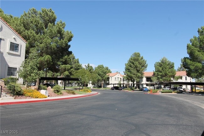 Building Photo - 4872 Nara Vista Way Unit 104 Rental