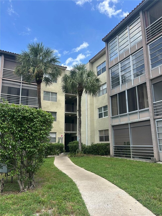 Photo - 1800 SW 81st Ave Unit 1309