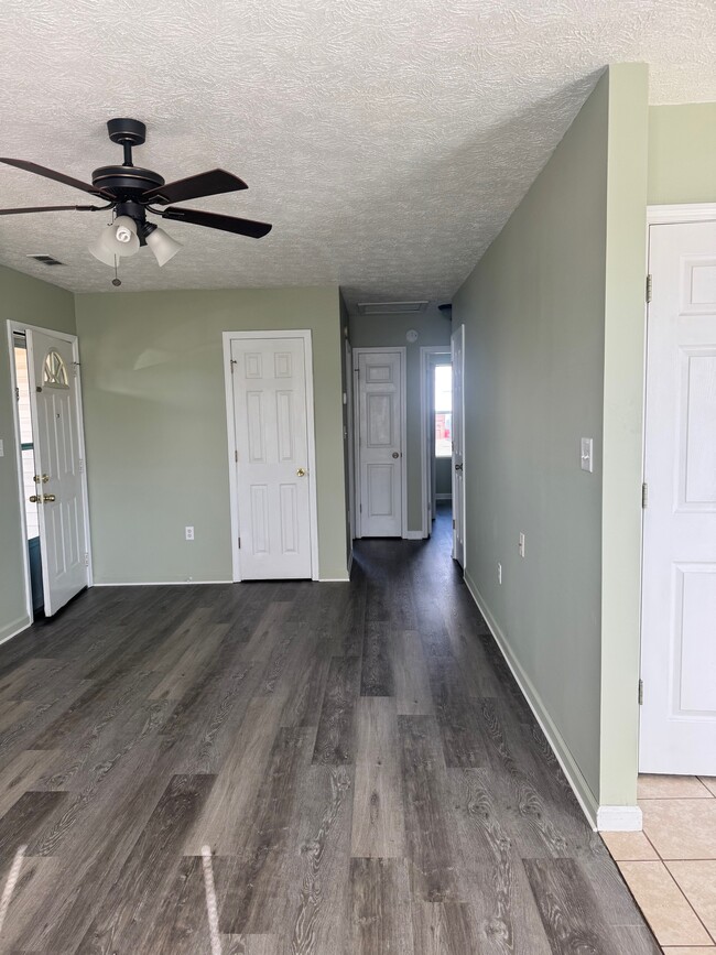 Photo - 58 Snow Hill Church Rd