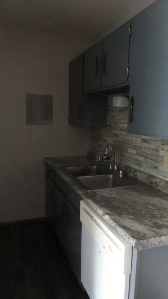 kitchen - Parkview Apartments