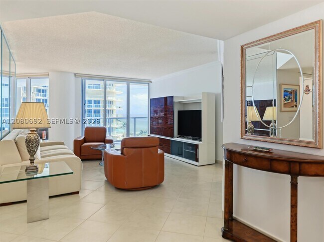 Photo - 16445 Collins Ave Unit 825