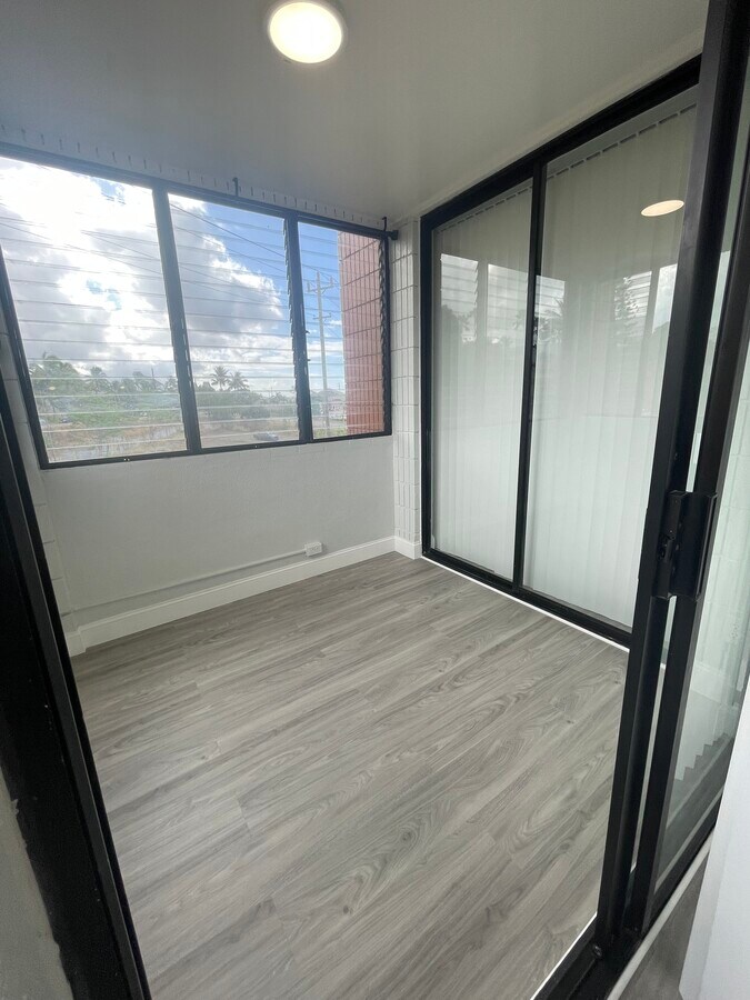 Photo - 1109 Acacia Rd