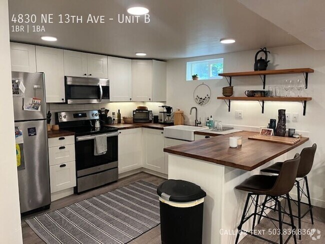Building Photo - 4830 NE 13th Ave Unit B Rental