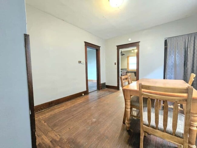 Photo - 1213 W Lexington Ave