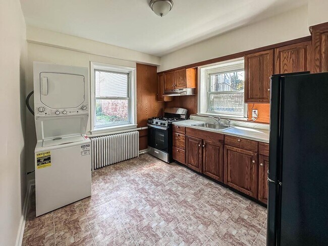 Photo - 31 Leonard St Unit 1