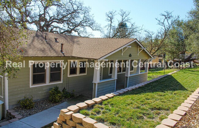 Building Photo - AVAILABLE MARCH - Lovely Atascadero Home -...